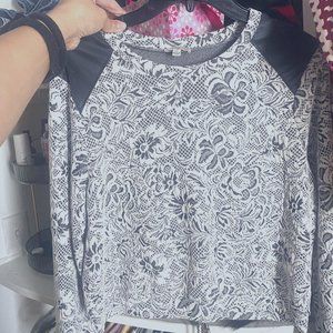 Lily Star Crop top sweater